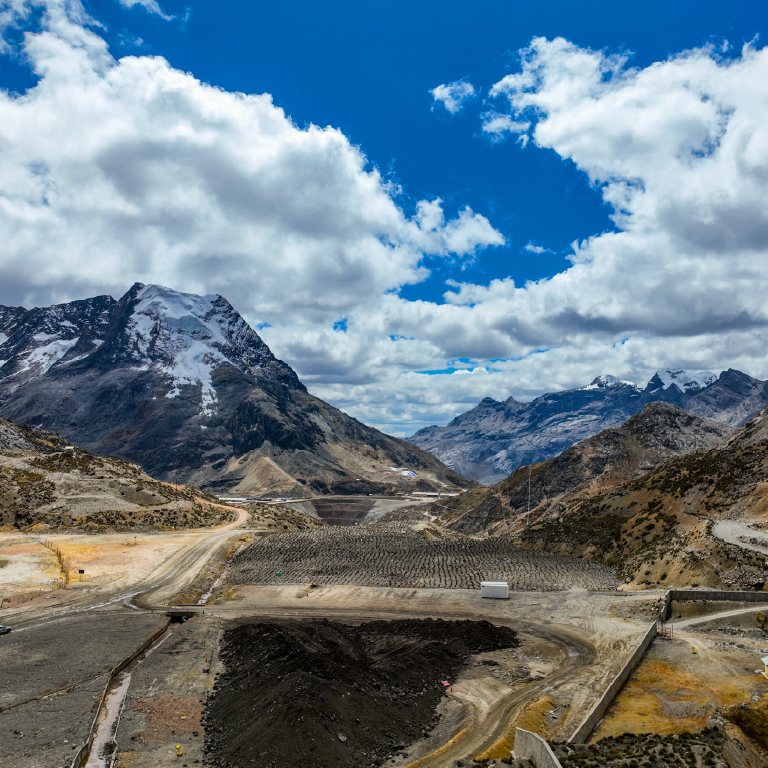 Engineers who inspire: leadership and vision from Mexico, Argentina, and Peru